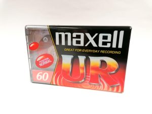 Maxell UR 60 (1)